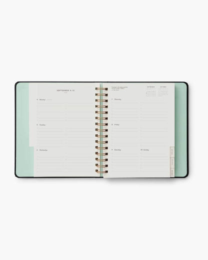 17-Month Covered Planner 2024 - Flores