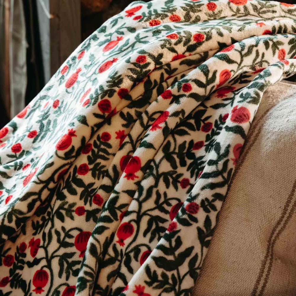 
                      
                        Fleece Blanket - Christmastide Pomegranate [PRE ORDER]
                      
                    