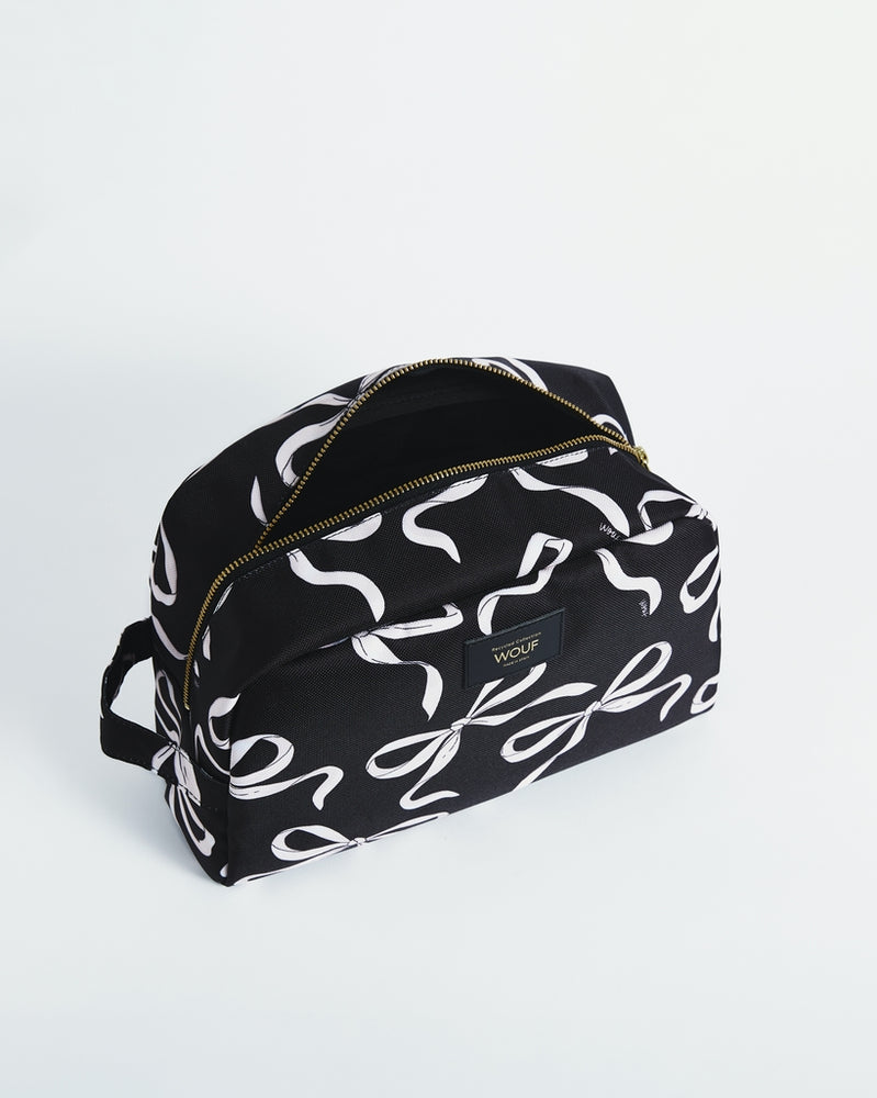 
                      
                        Large Toiletry Bag - Carlota
                      
                    