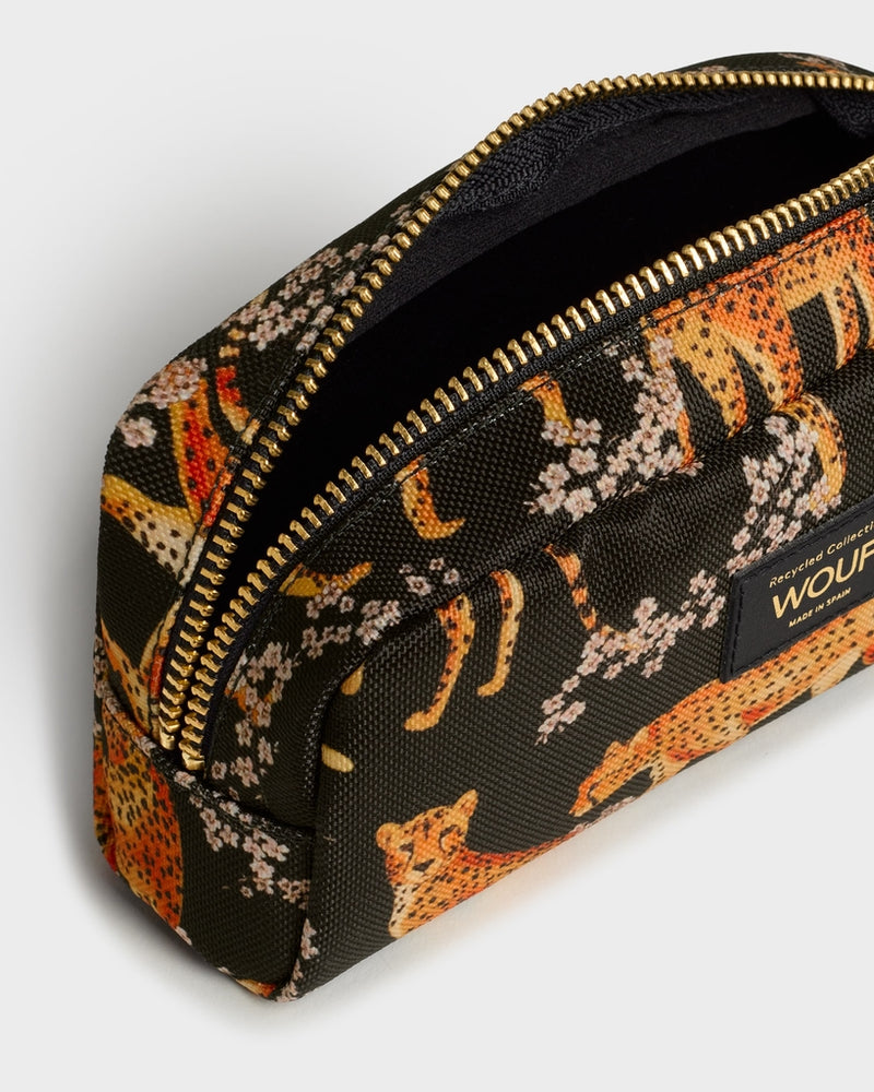 
                      
                        Makeup Bag - Salome
                      
                    
