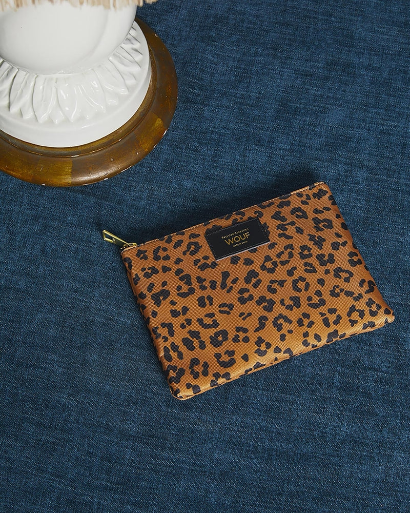 
                      
                        Pouch Bag - Agar
                      
                    