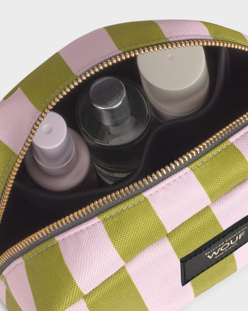 
                      
                        Toiletry Bag - Cabana
                      
                    