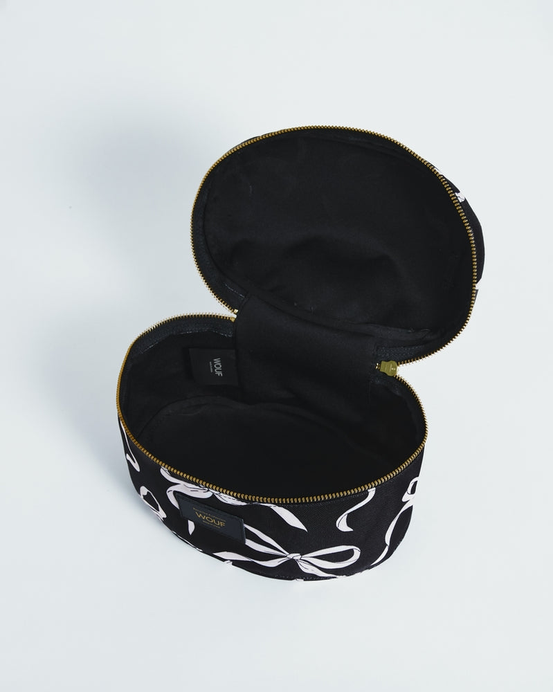 
                      
                        Vanity Bag - Carlota
                      
                    