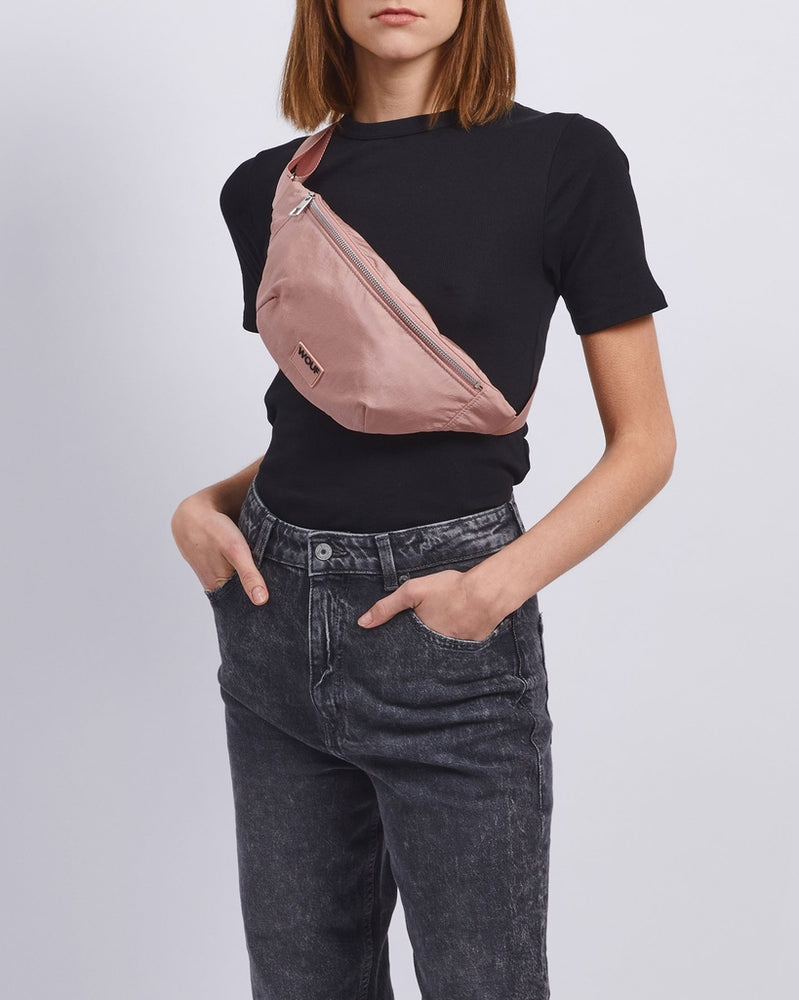 
                      
                        Downtown Collection Waistbag - Ballet
                      
                    