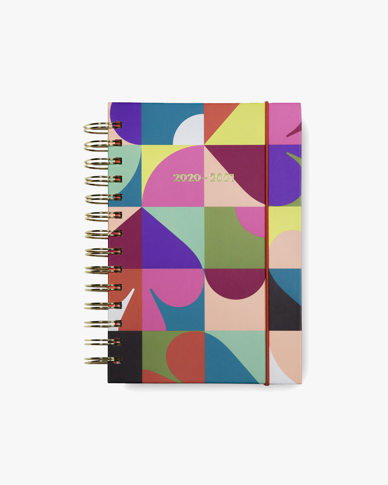 
                      
                        17 Month Medium Planner - Spade Dot Geo
                      
                    