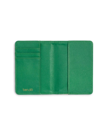 The Getaway Passport Holder - Emerald Super Bloom
