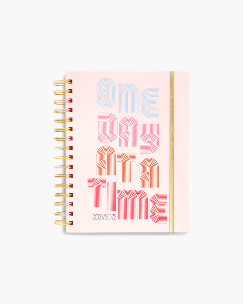 
                      
                        Planner 17-Month [2021/2022] Medium - One Day At A Time
                      
                    
