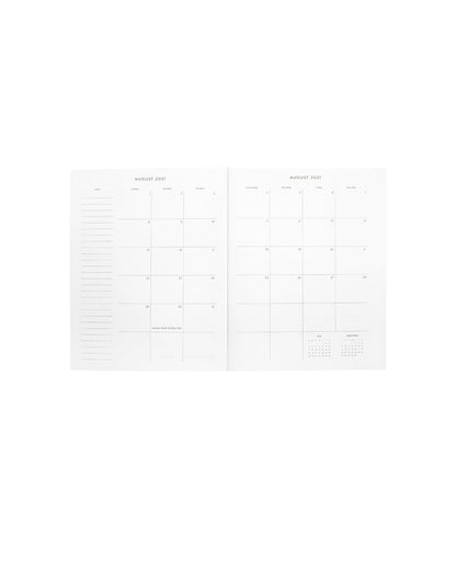 17-Month Monthly Planner  [2021/2022] - Black Spade Dot