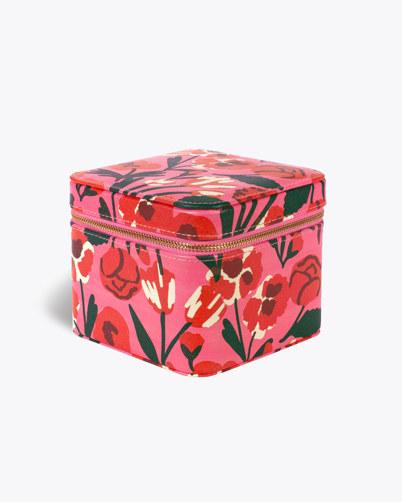 
                      
                        The Getaway Jewelry Organizer - Las Flores
                      
                    