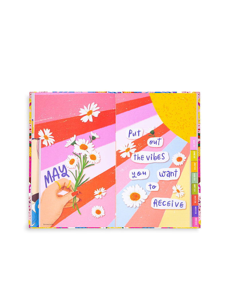 
                      
                        17-Month Planner [2022/2023] Classic - Berry Butterflies
                      
                    