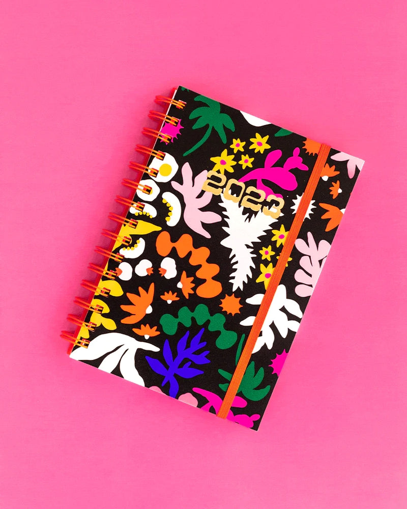 12-Month Soft Cover Planner Medium 2023 - Flower Power