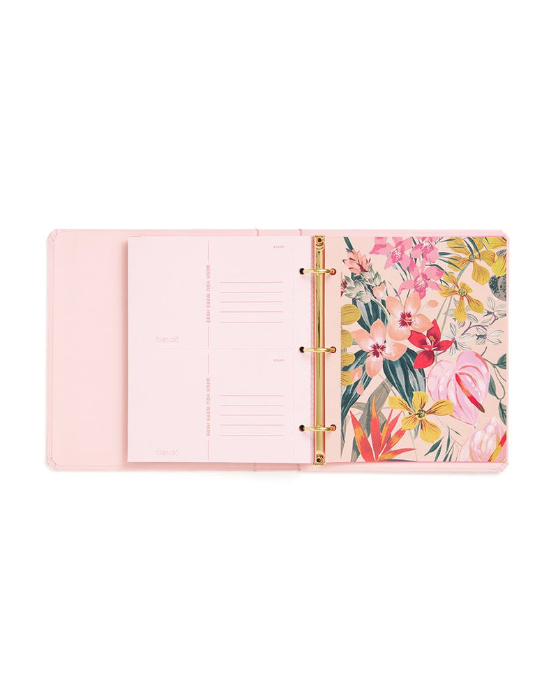 
                      
                        Travel Planner - Paradiso
                      
                    