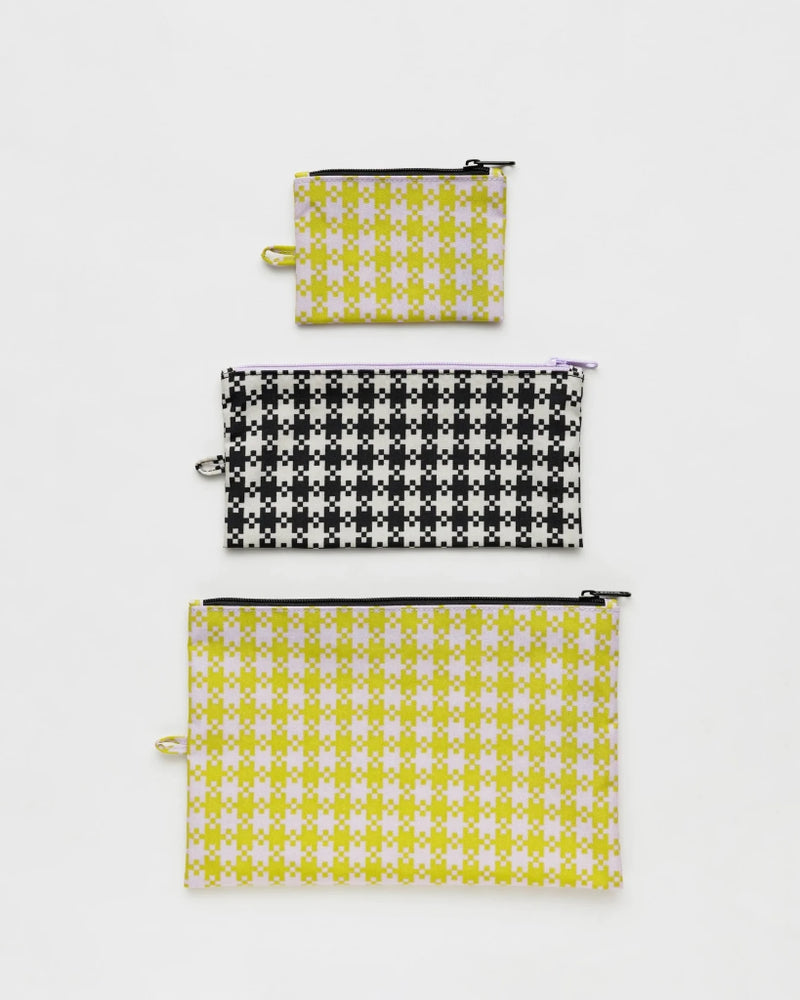 
                      
                        Flat Pouch Set - Black Pistachio Pixel Gingham
                      
                    