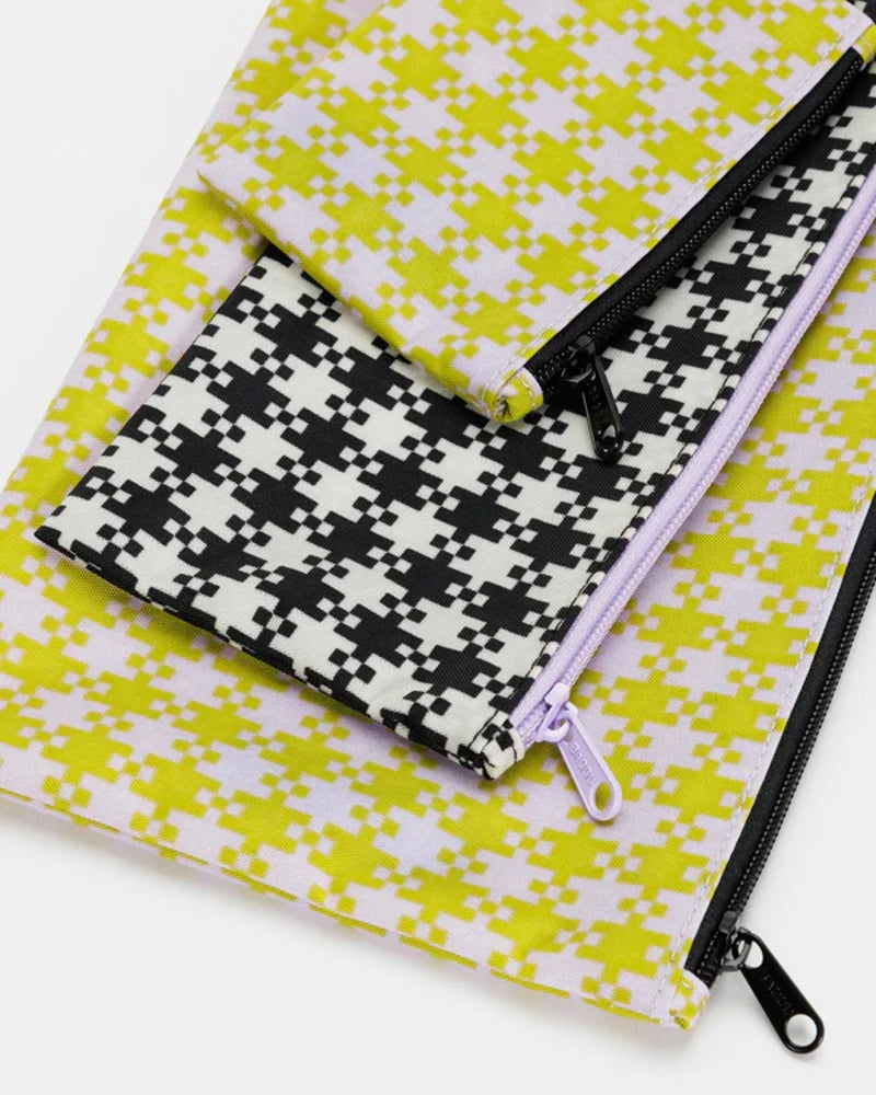 
                      
                        Flat Pouch Set - Black Pistachio Pixel Gingham
                      
                    