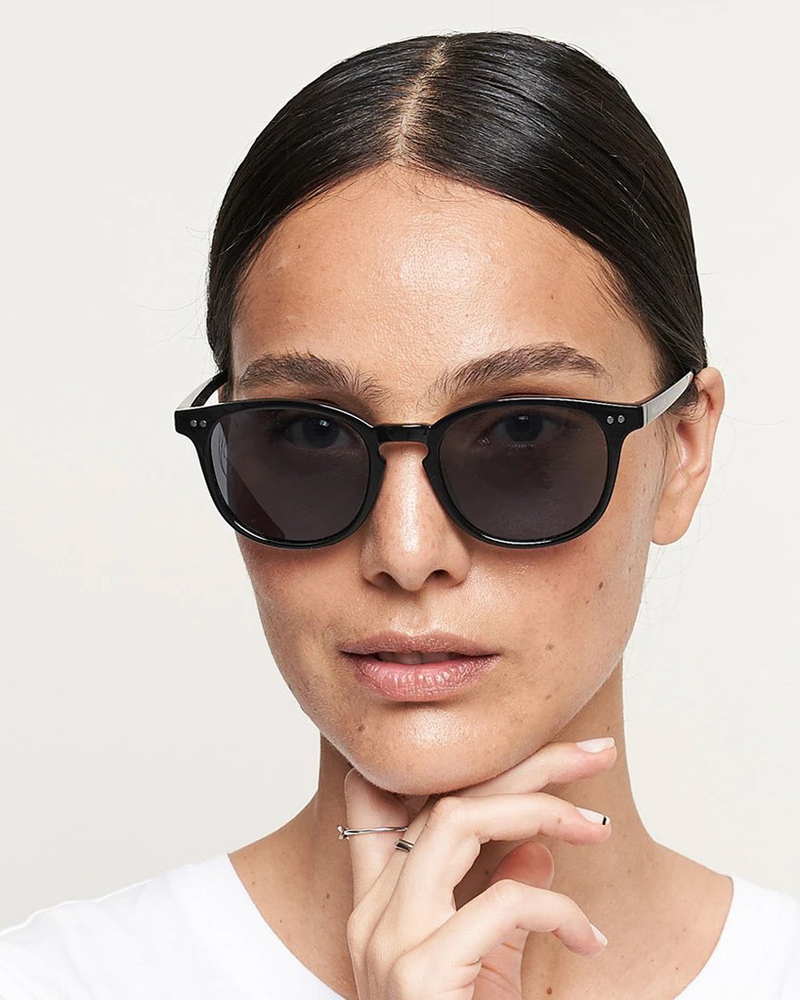 
                      
                        Banna Sunnies - Grey
                      
                    