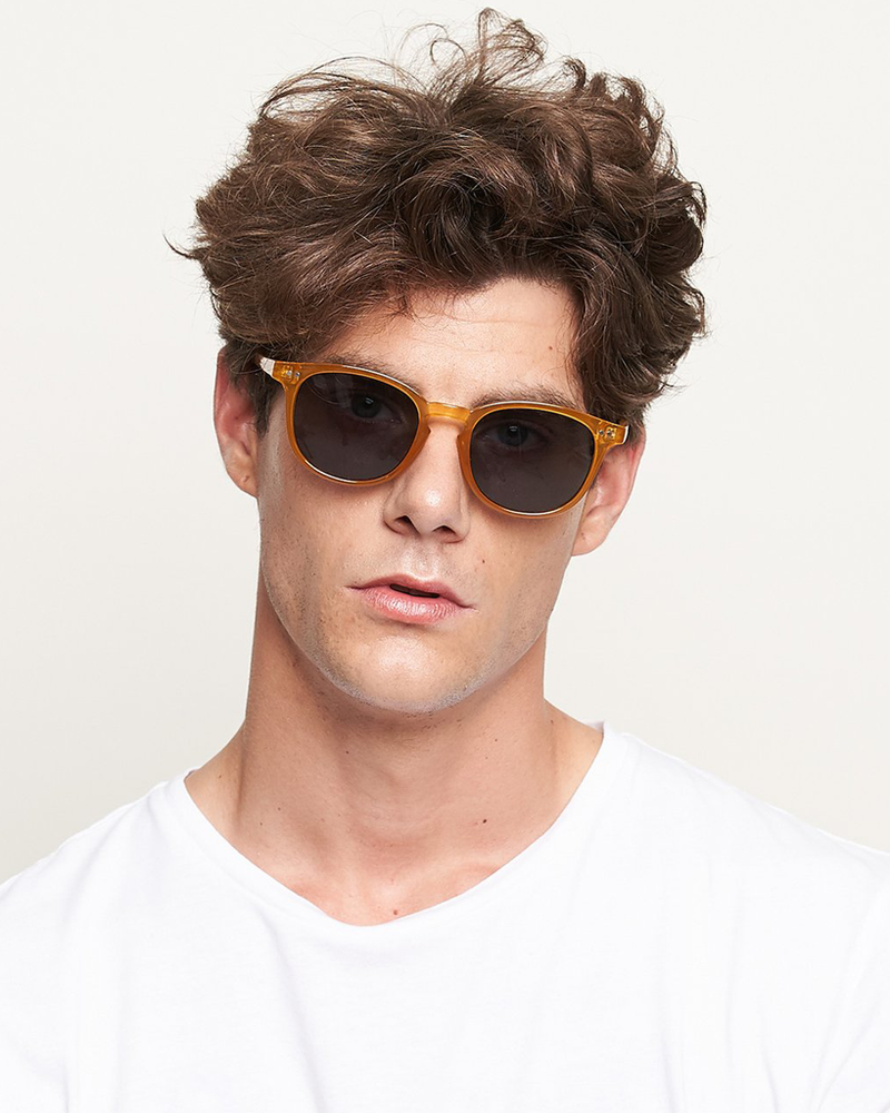 
                      
                        Banna Sunnies - Amber Carbon
                      
                    