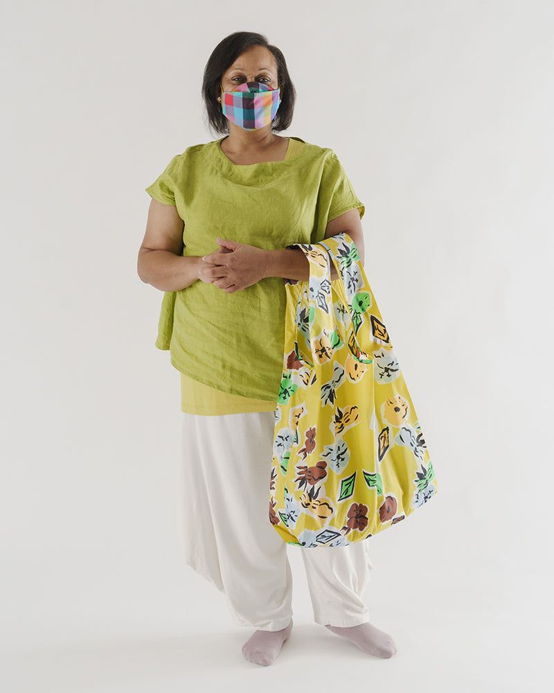 
                      
                        Big Reusable Bag - Paper Floral
                      
                    