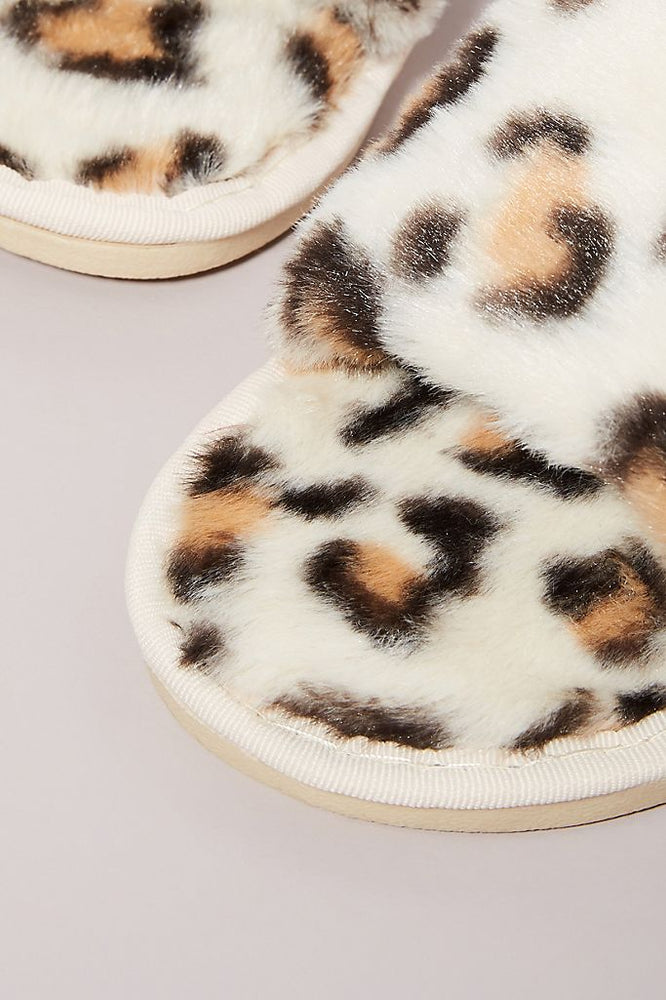 
                      
                        Maile Faux Fur Slippers - Light Coco Spot
                      
                    