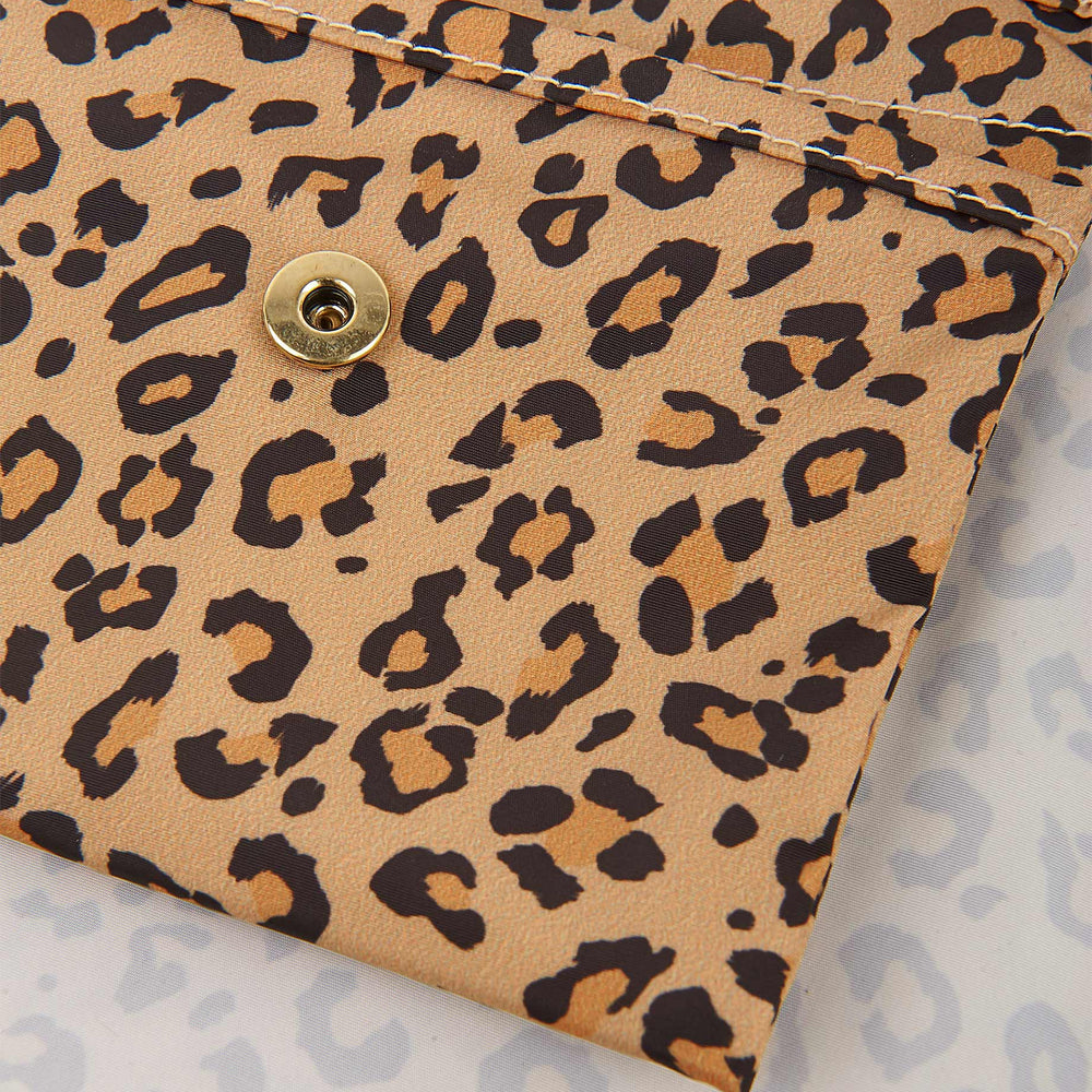 
                      
                        Tote Bag - Safari
                      
                    