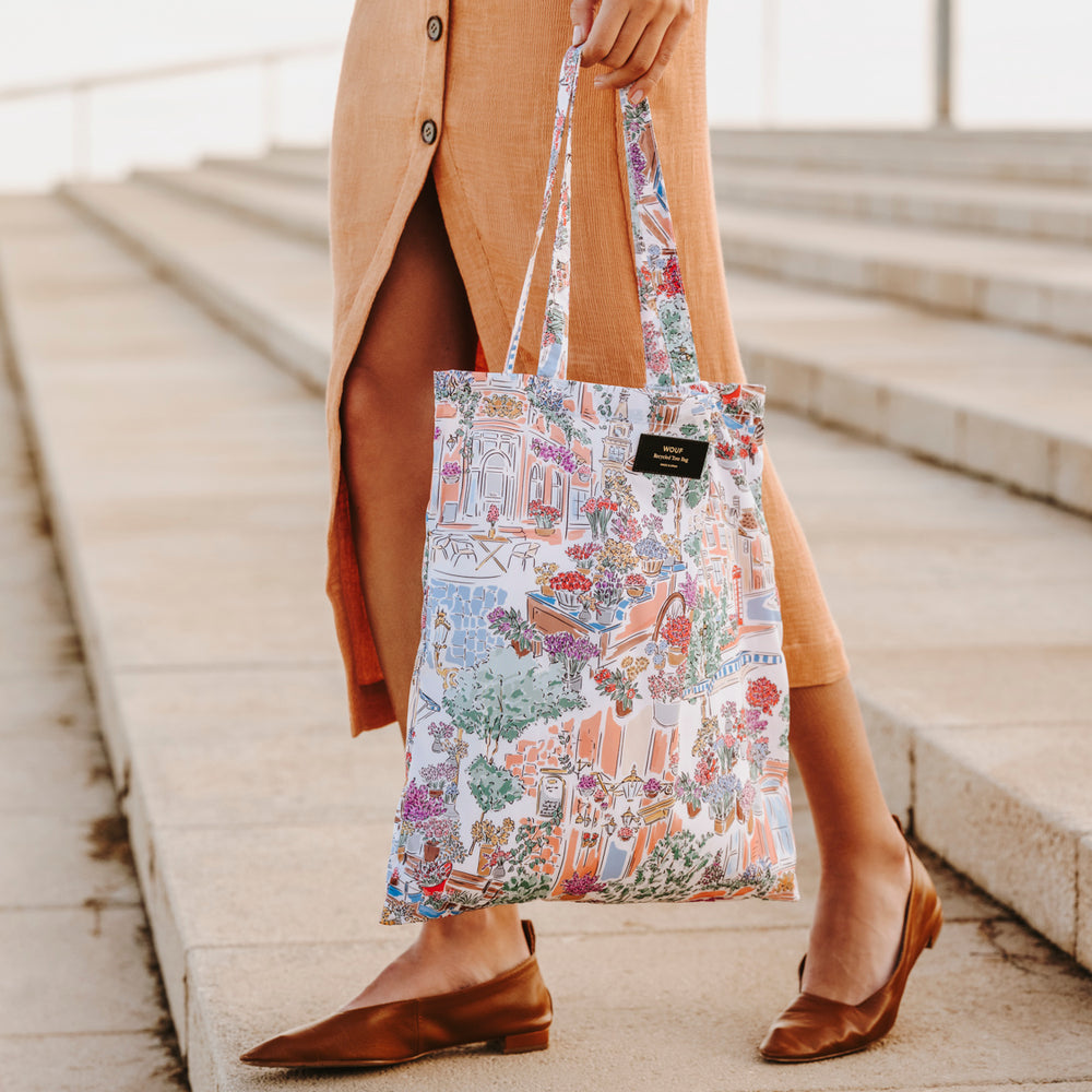 
                      
                        Tote Bag - Market
                      
                    