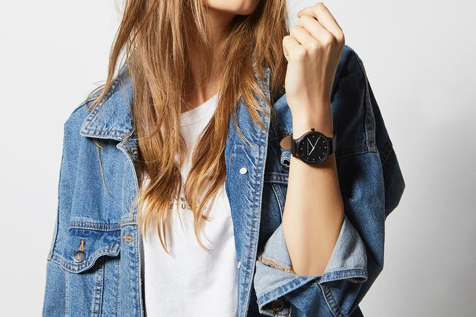 
                      
                        Inertia - Matte Black / Black / Black Strap
                      
                    