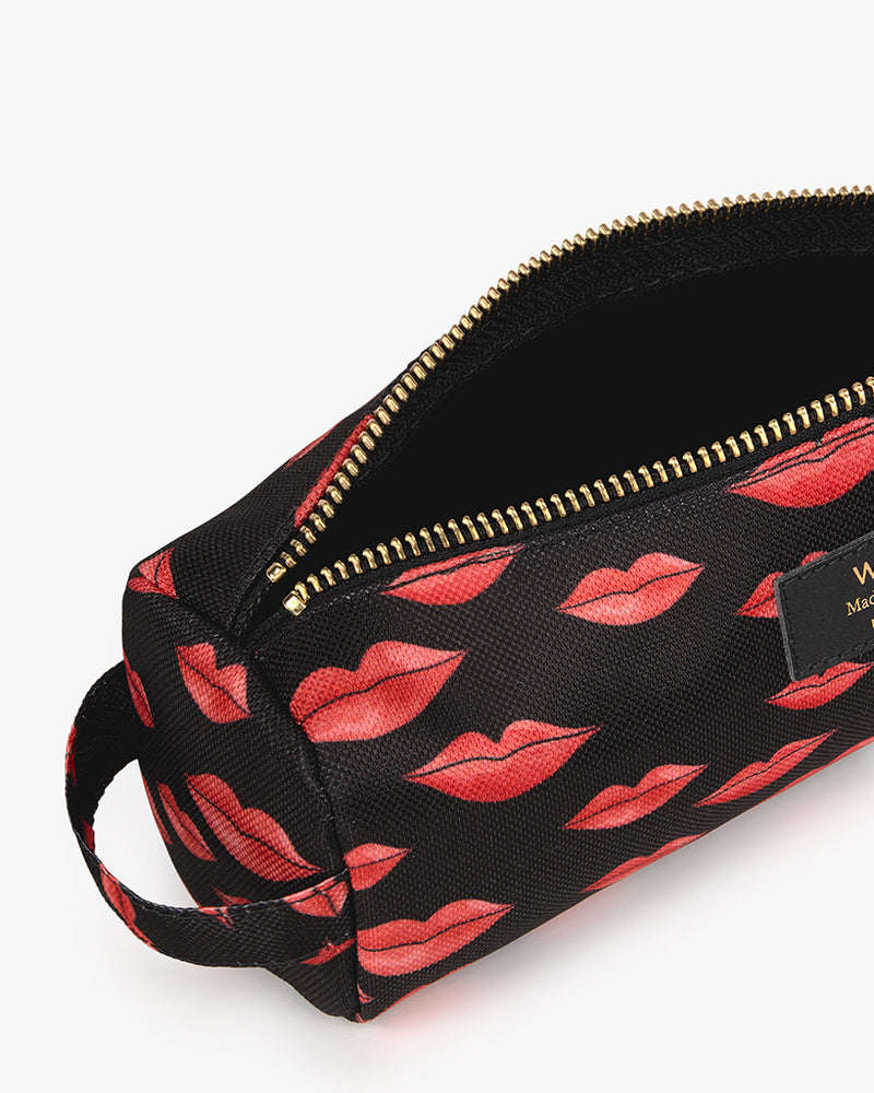
                      
                        School Pencil Case - Beso
                      
                    