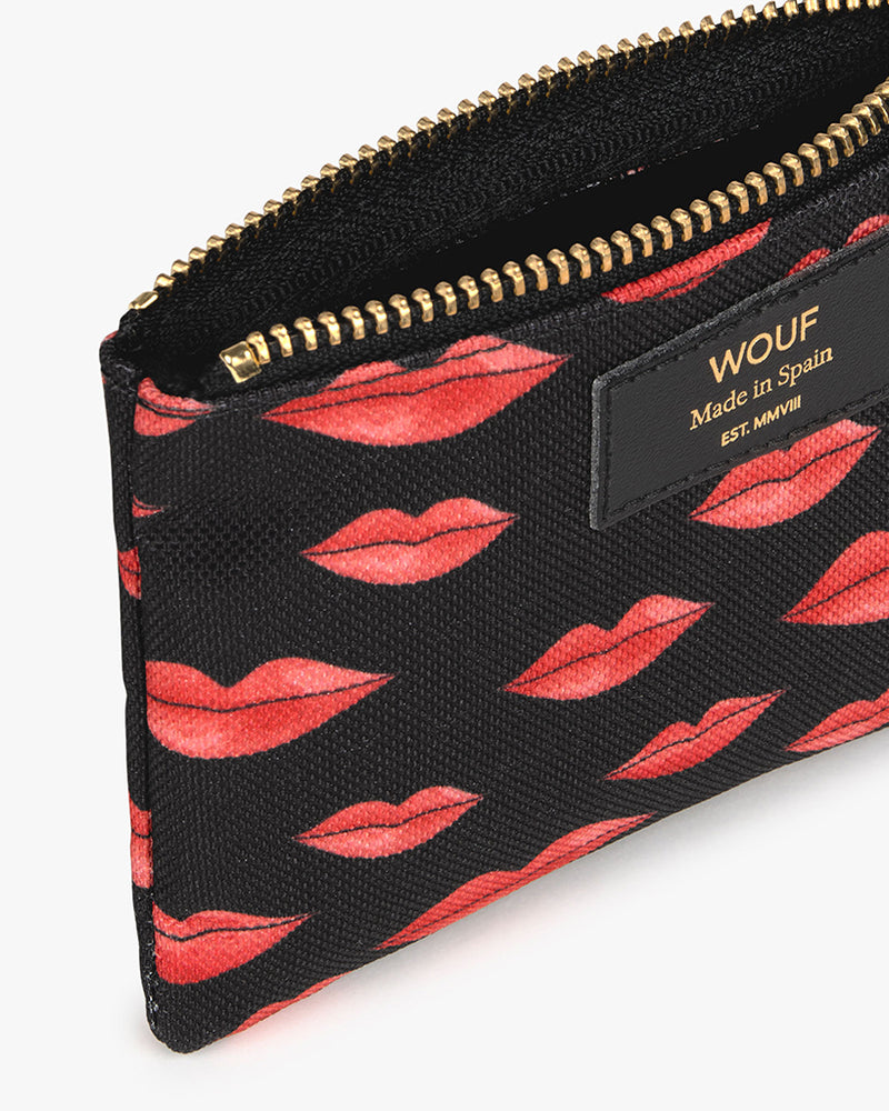 
                      
                        Pouch Bag - Beso
                      
                    