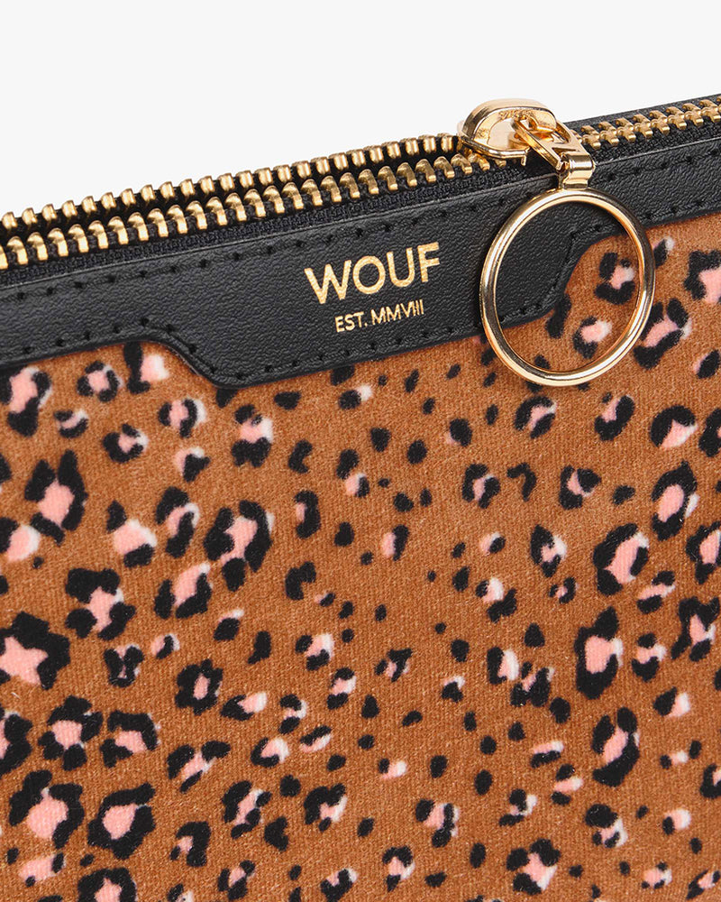 
                      
                        Pocket Clutch - Bruna
                      
                    
