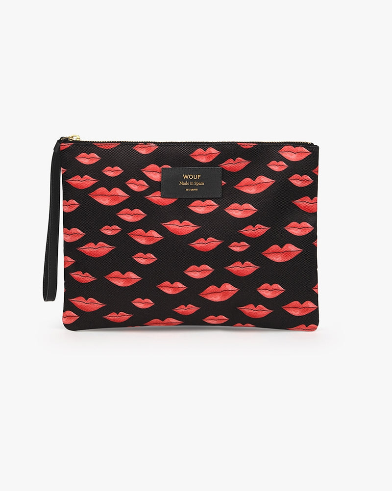 
                      
                        Pouch Bag - Beso
                      
                    