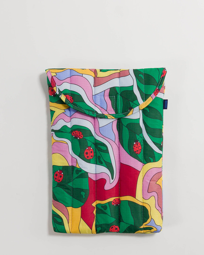 
                      
                        Puffy Laptop Sleeve - Lady Bug Leaf
                      
                    