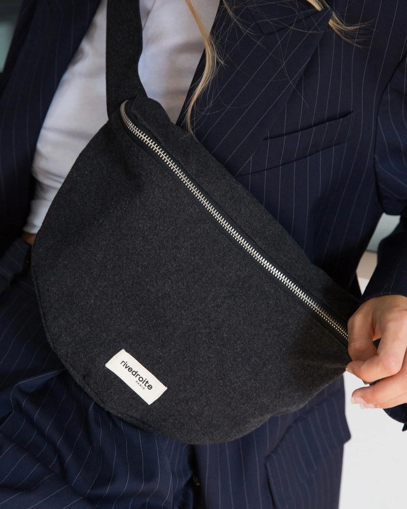 
                      
                        Custine XL Waist Bag - Noir
                      
                    