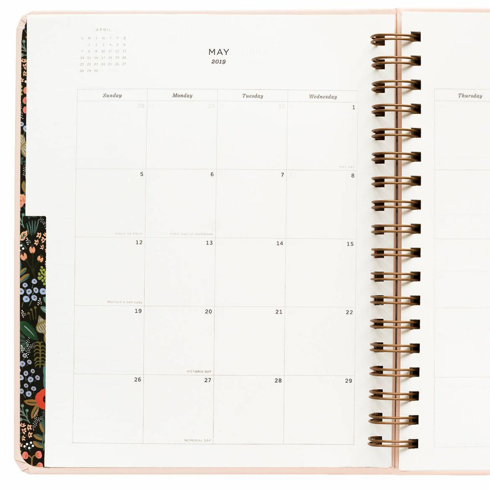 
                      
                        Everyday 17-Month Planner 2019 - Bouquet Spiral
                      
                    