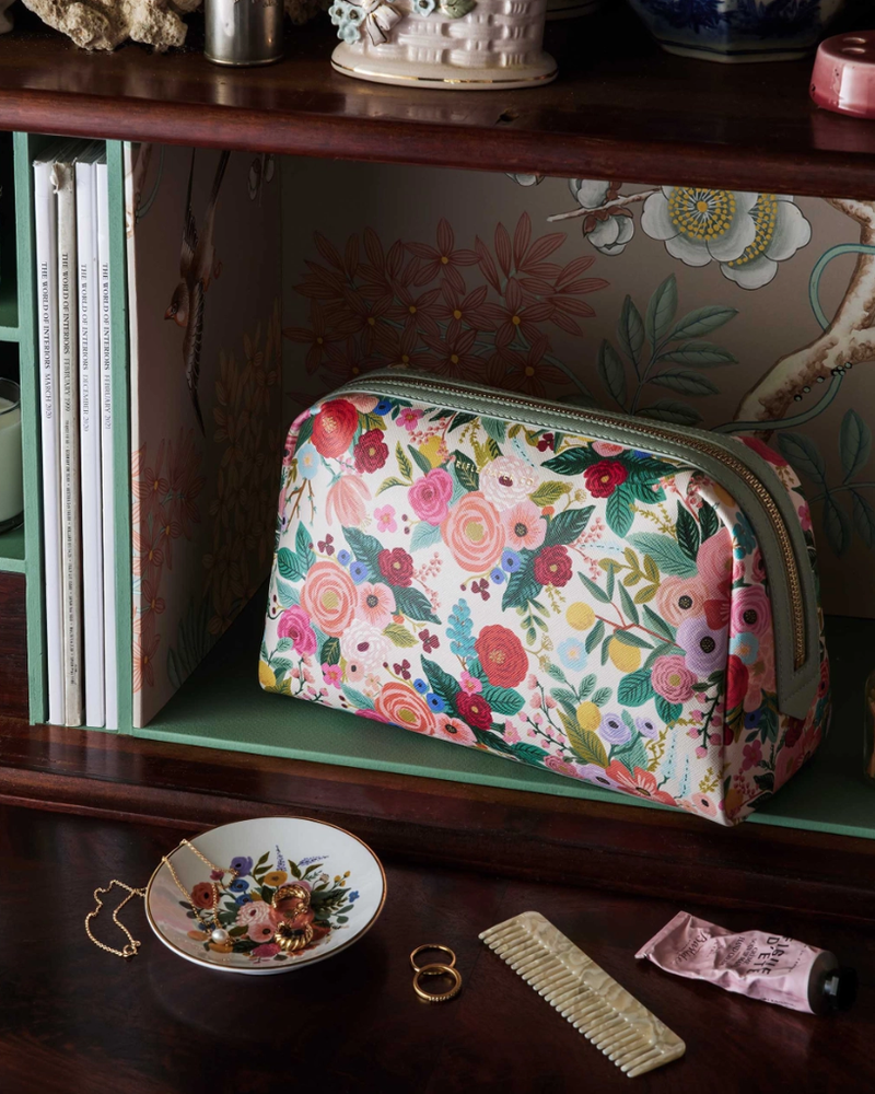 
                      
                        Large Cosmetic Pouch - Garden Party
                      
                    
