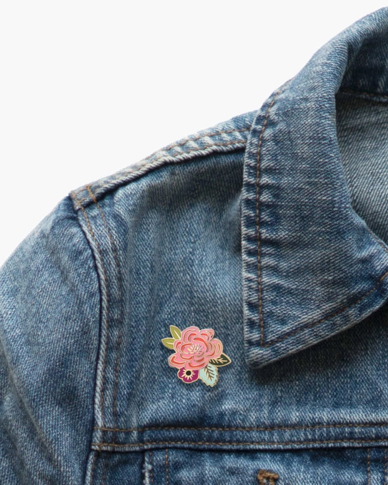
                      
                        Enamel Pin - Juliet Rose
                      
                    