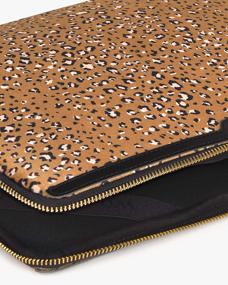
                      
                        Tech Case - Bruna
                      
                    