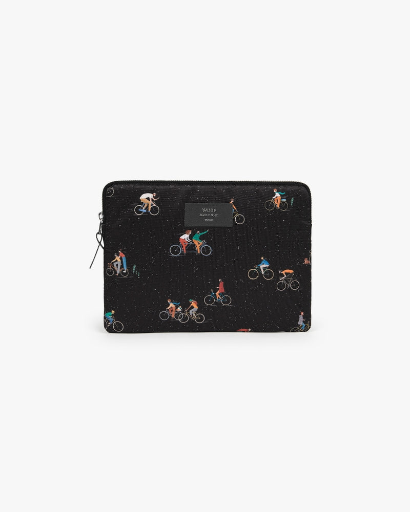 
                      
                        Tech Case - Riders
                      
                    