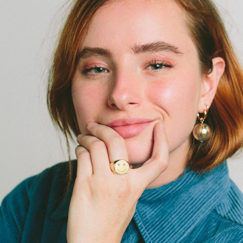 Smiley Signet Ring - Gold