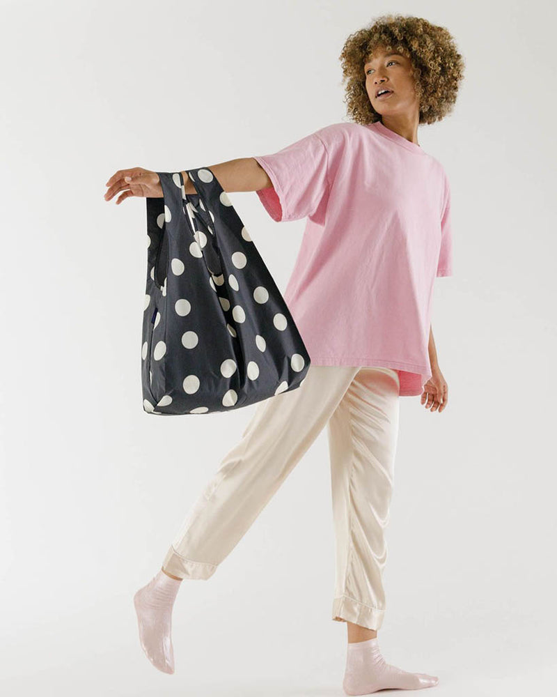 
                      
                        Standard Reusable Bag - Tuxedo Dot
                      
                    