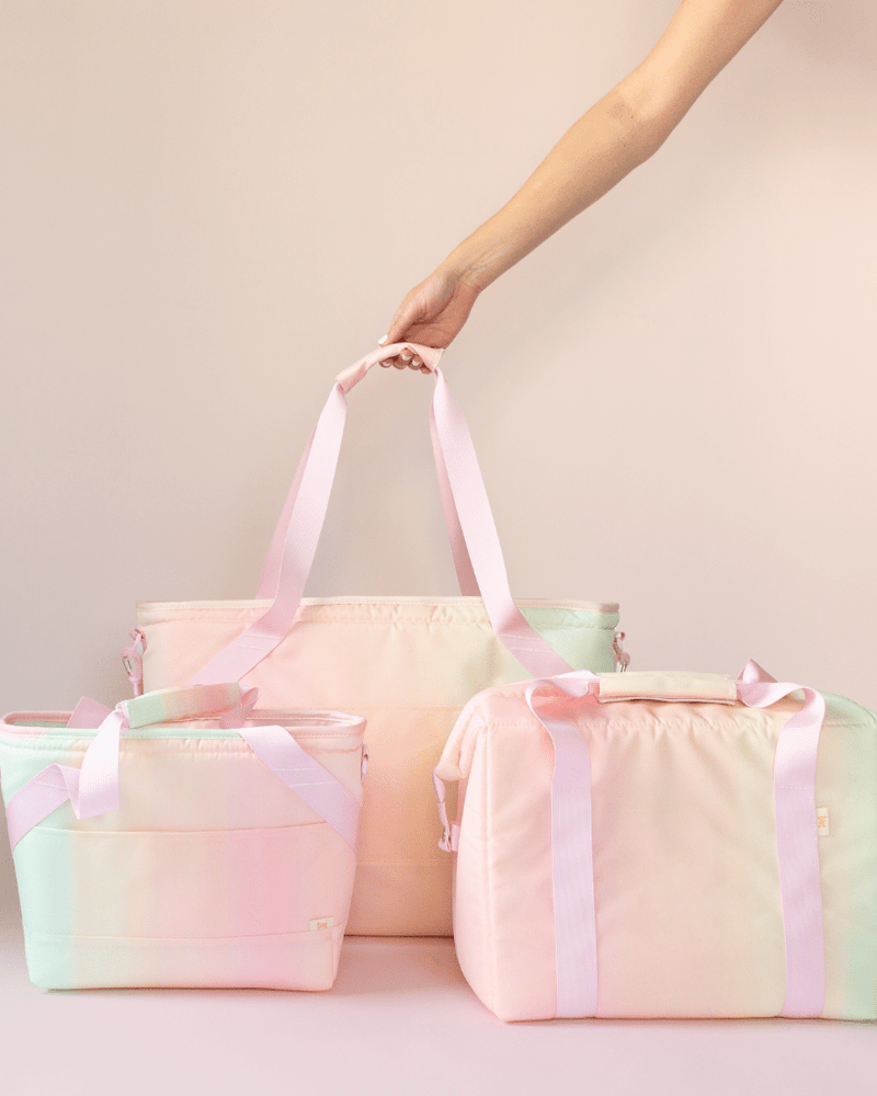 
                      
                        Ice Queen Cooler Bag - Daybreak [PRE ORDER]
                      
                    
