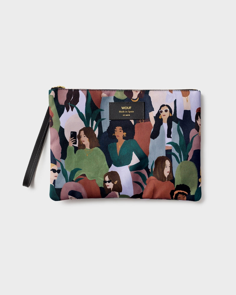 
                      
                        Pouch Bag - Gina
                      
                    