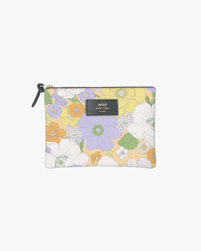 
                      
                        Pouch Bag - Yelli
                      
                    